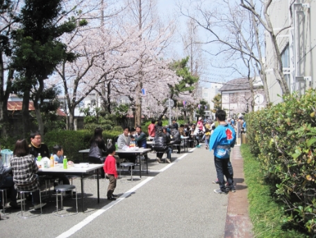 お花見の風景